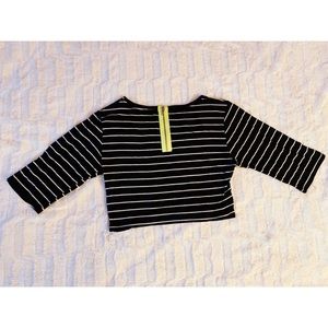 Striped crop top shirt with neon zipper